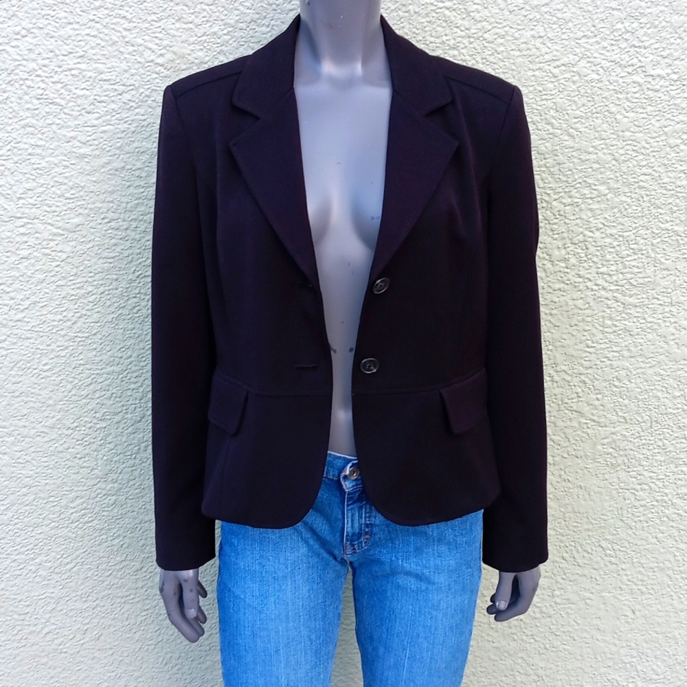 RAFAELLA LADIES BLACK (2) BUTTON LUX BLAZER (INDONESIA) - Picture 14 of 17